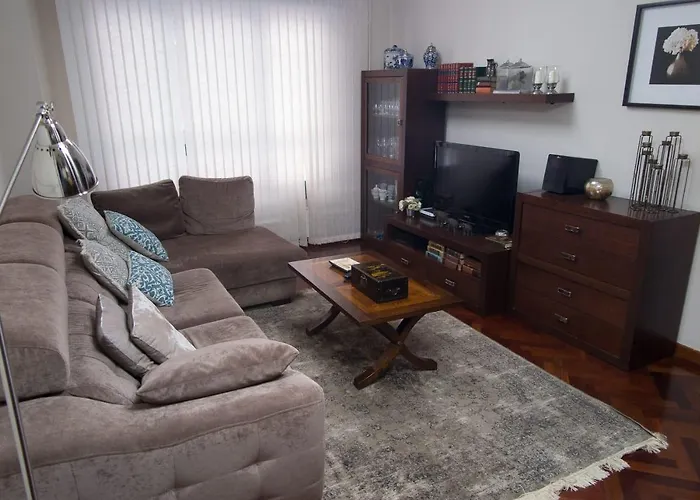 Piso De Vacaciones En Avenida De Vigo Apartamento *