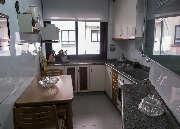 Piso De Vacaciones En Avenida De Vigo *